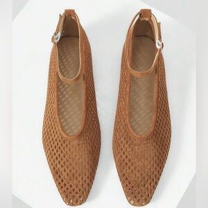 🆕 Hollow Out Ankle Strap Flat Shoes